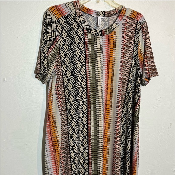 BCBGeneration A-Line Swing Mini Multi Printed Flowy Dress - Picture 3 of 7